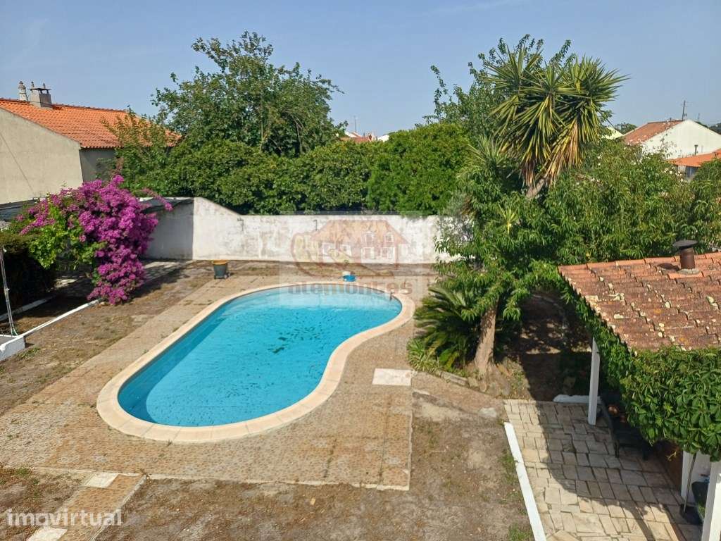 Moradia com jardim e piscina para remodelação em Grândola - 20 minu... - Grande imagem: 5/24