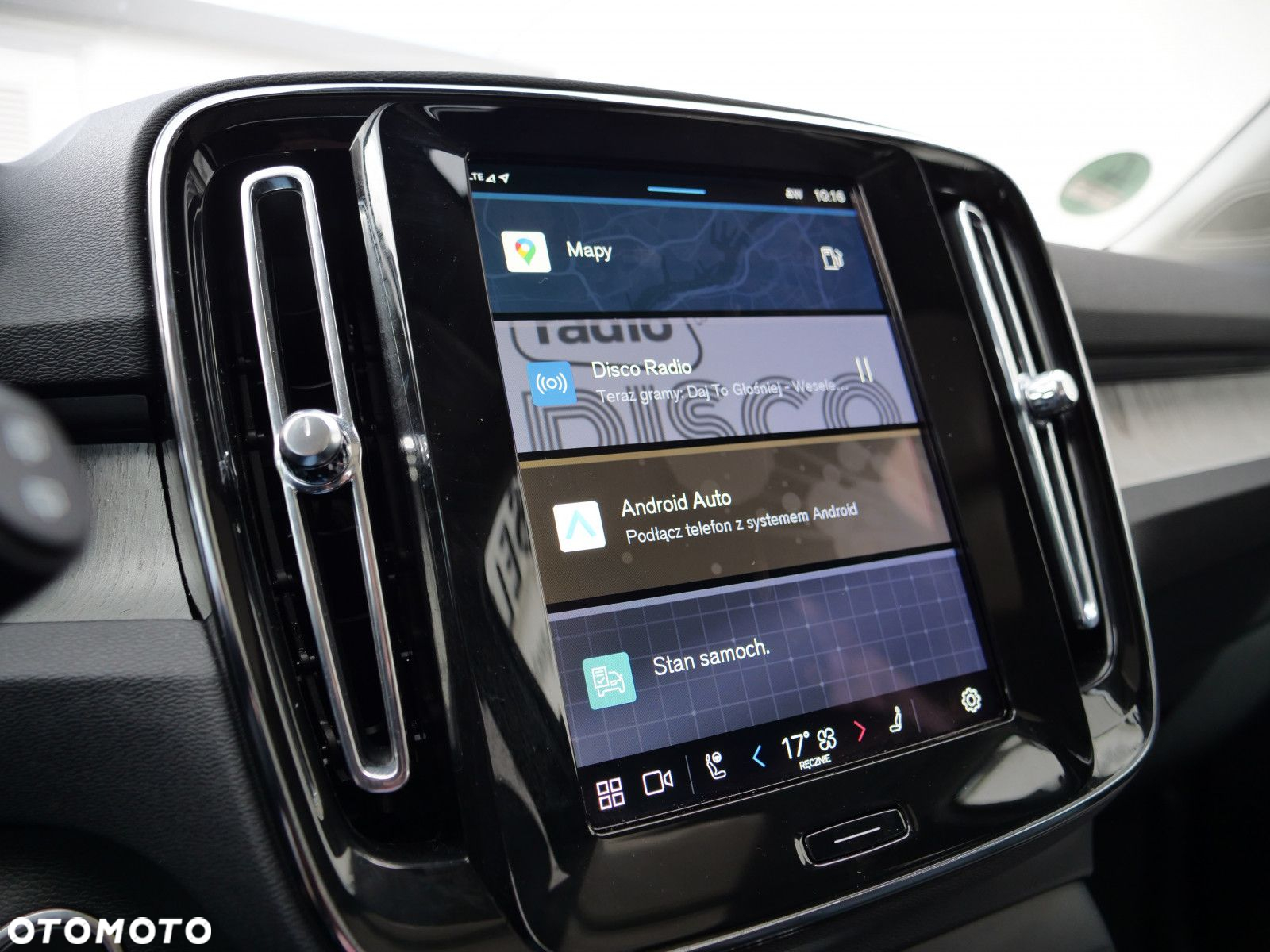 Volvo XC 40 - 25