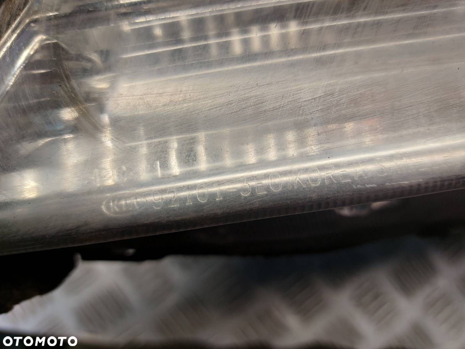 LAMPA LEWY PRZÓD KIA SORENTO I 92101-3E0 - 6