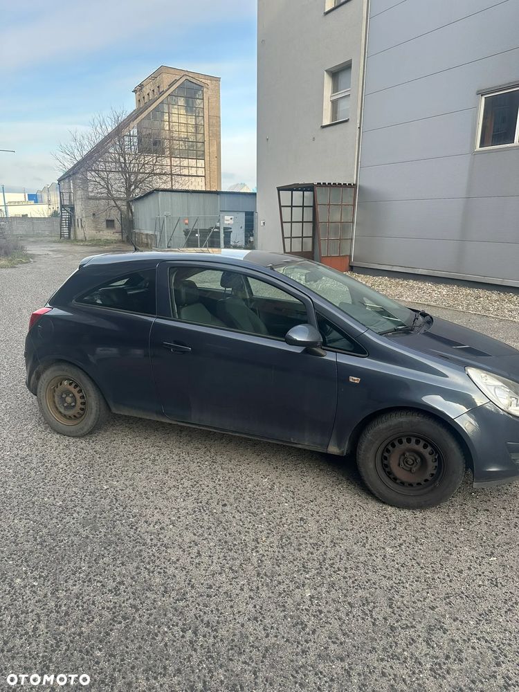 Opel Corsa - 4