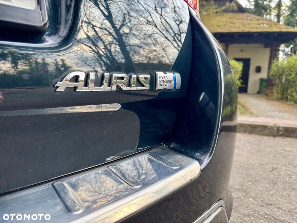 Toyota Auris 1.8 HSD Prestige - 25