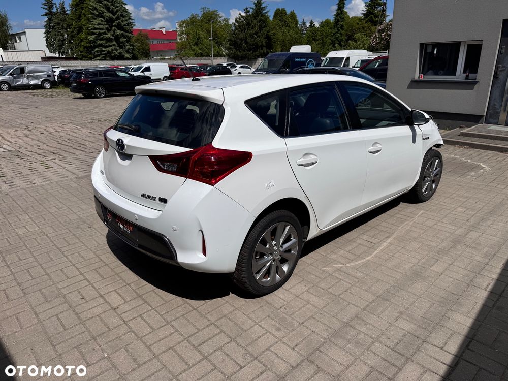 Toyota Auris - 5
