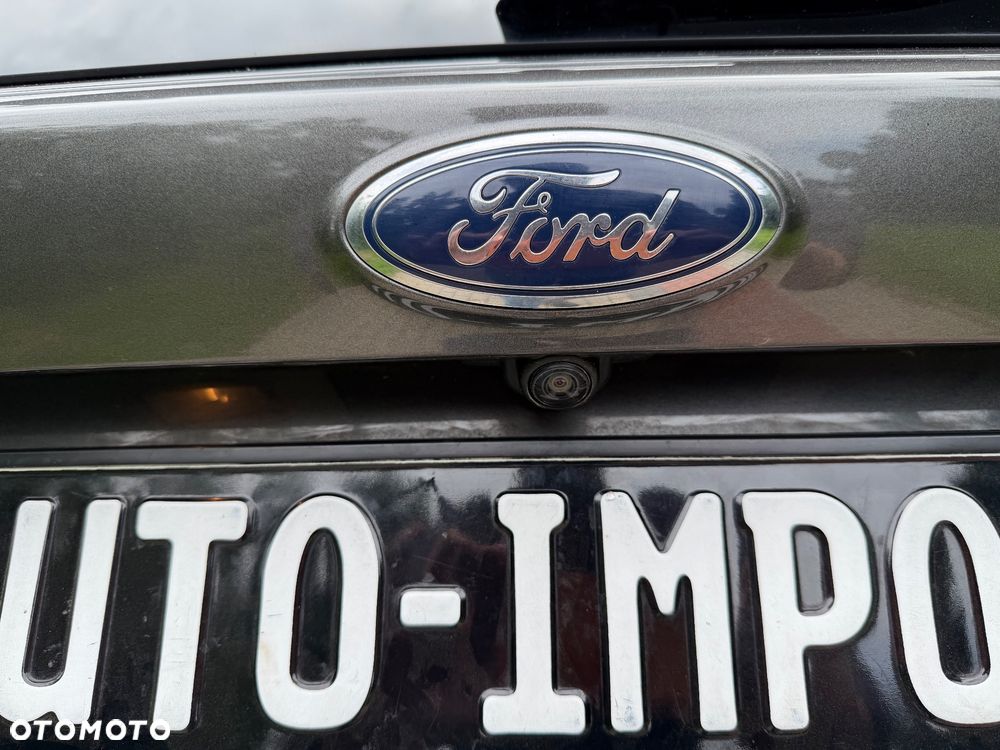 Ford Kuga 2.0 TDCi 4x4 ST-Line - 21