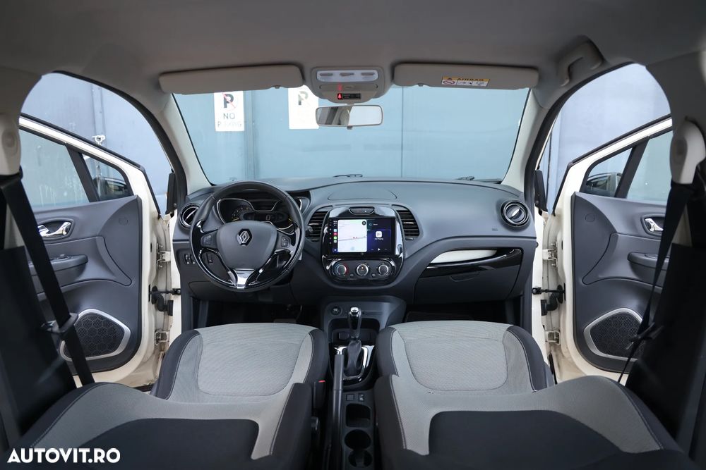 Renault Captur dCi 90 EDC Helly Hansen - 12