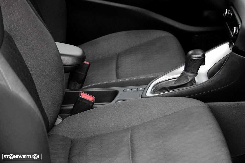 Toyota Yaris 1.5 HDF Comfort - 19