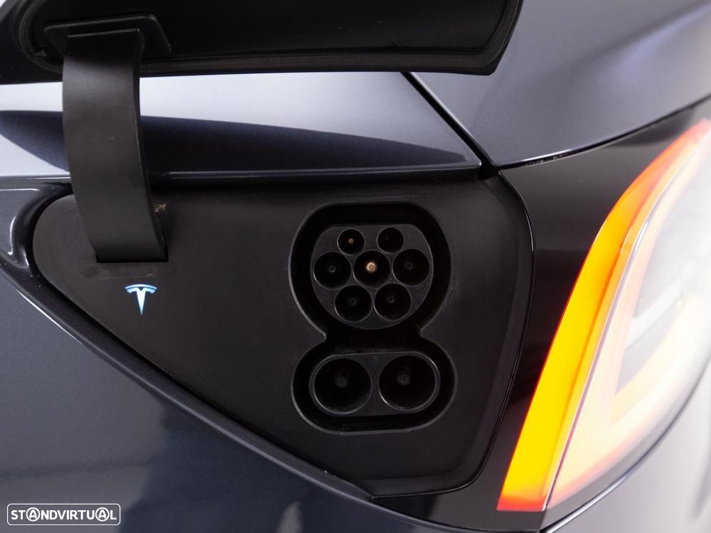 Tesla Model 3 Standard Range Plus RWD - 14