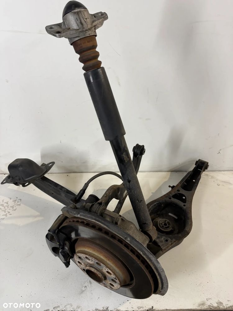 ZWROTNICA WAHACZ LEWY LEWA TYŁ 3C0505435G AUDI Q3 8U TIGUAN SUPERB II YETI 4X4 - 1