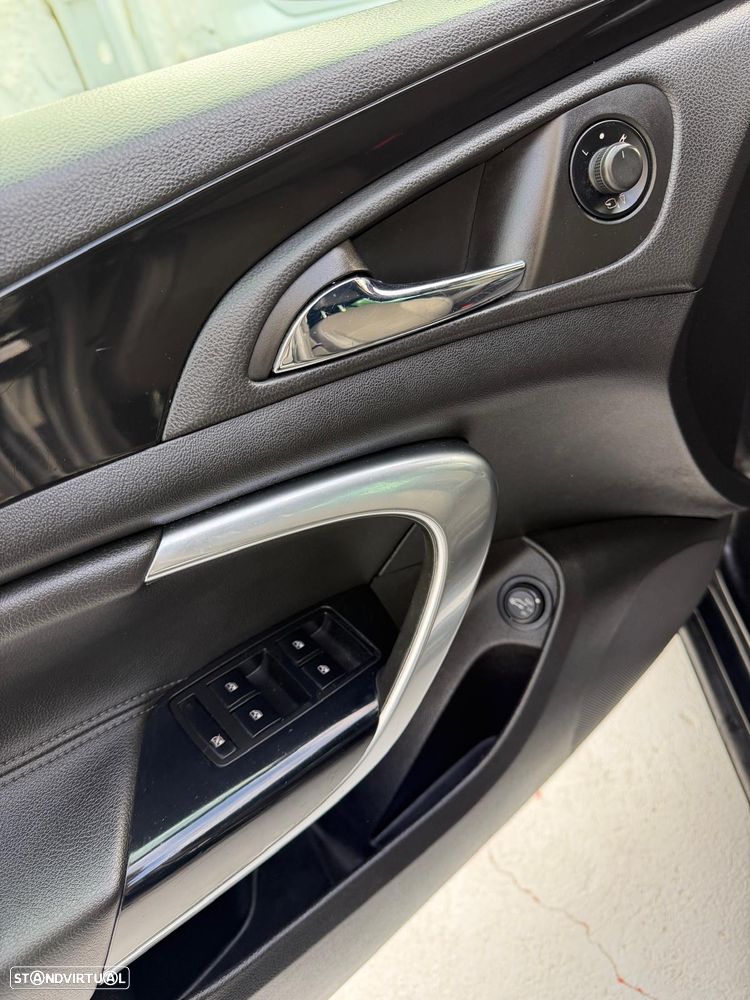 Opel Insignia 2.0 CDTI Cosmo ecoFLEX - 17