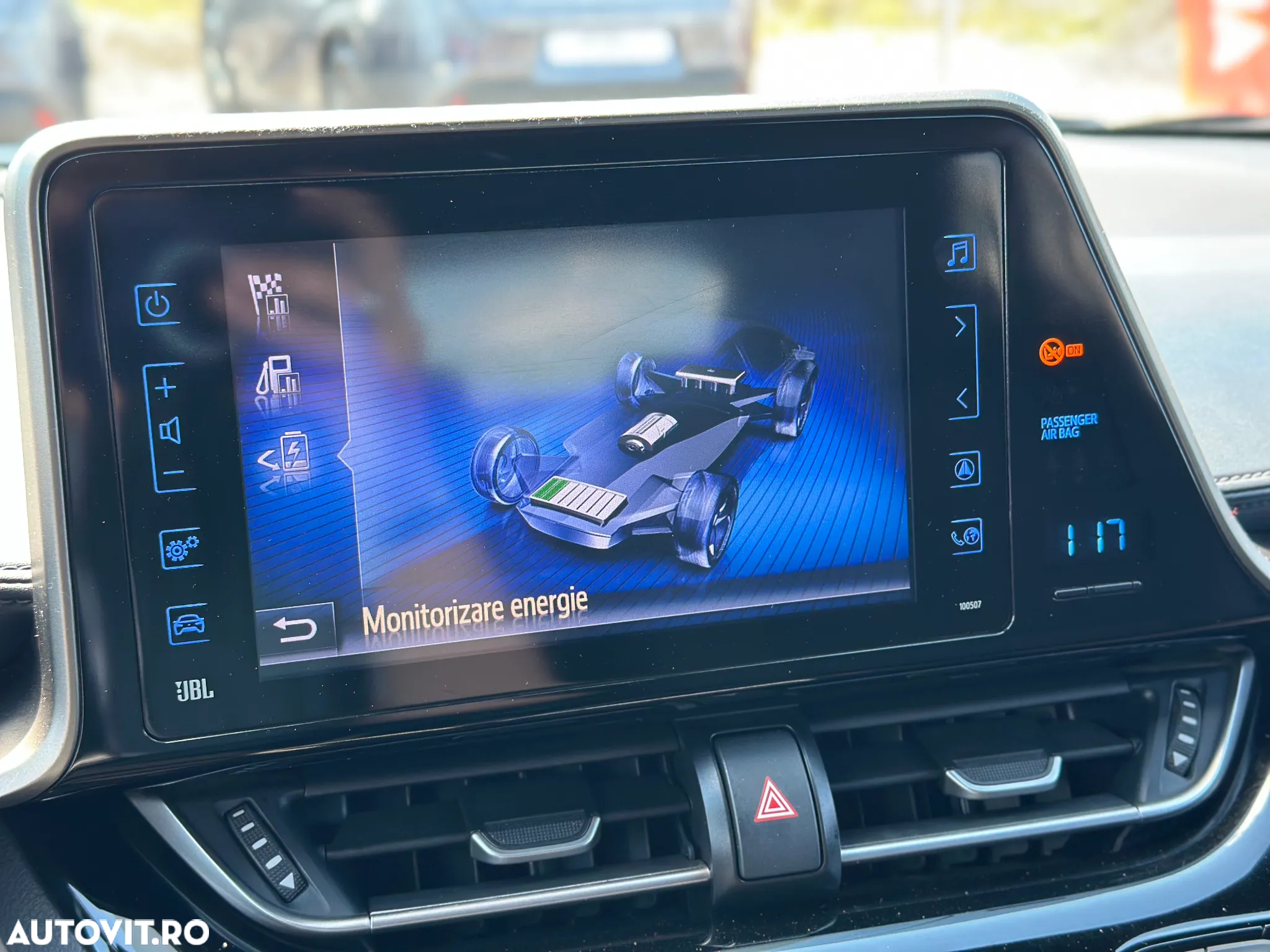 Toyota C-HR - 20