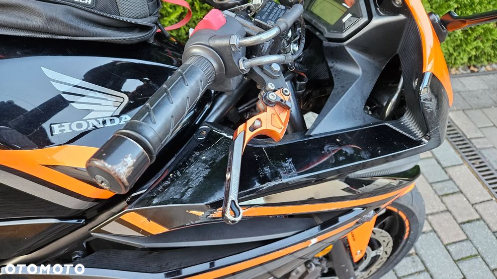 Honda CBR - 31