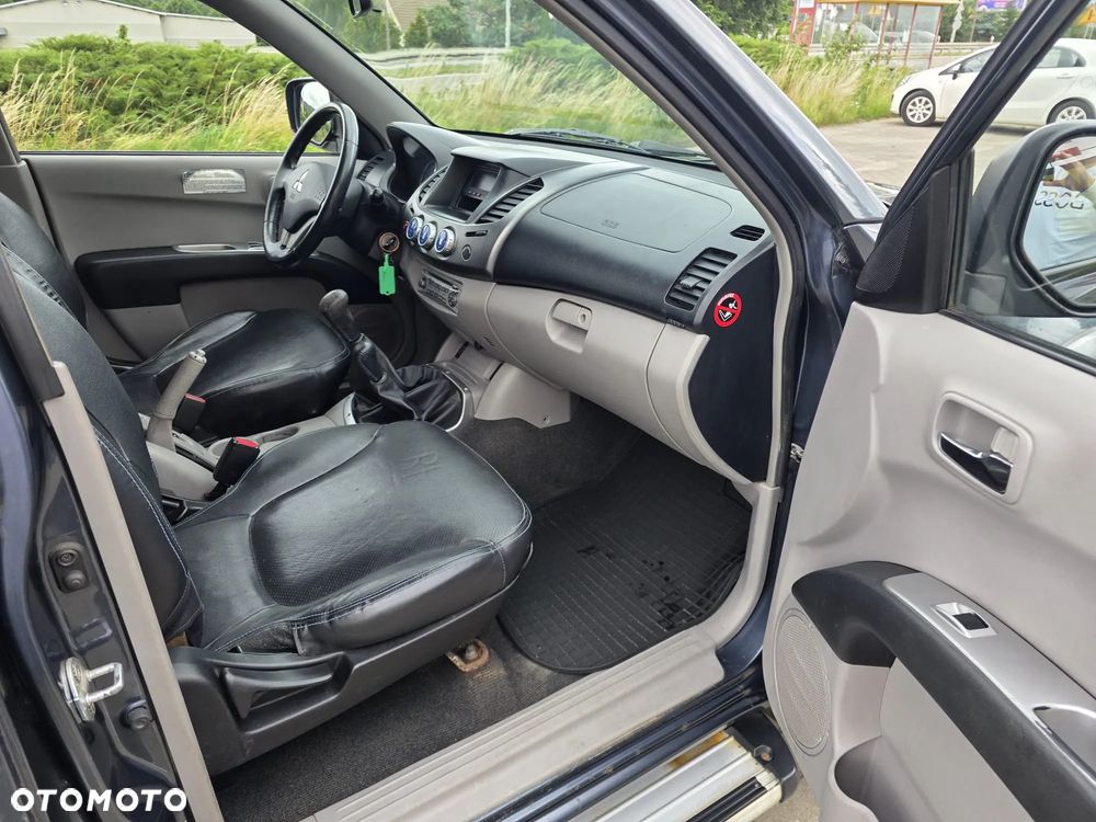Mitsubishi L200 2.5 DID DAKAR EDITION - 7