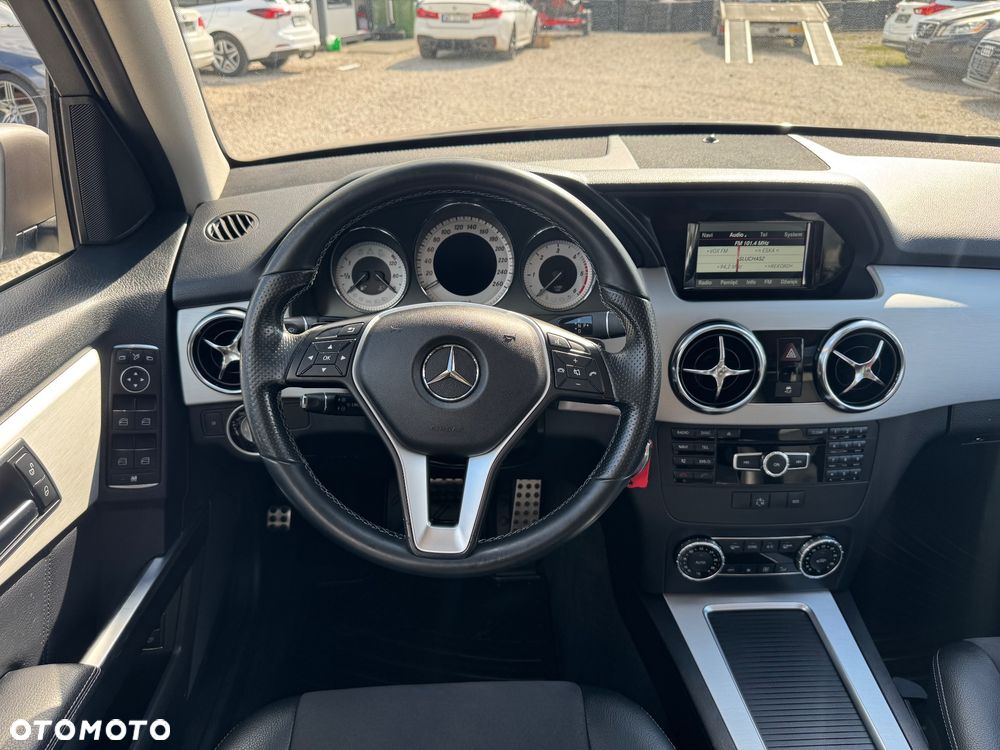 Mercedes-Benz GLK 250 CDI DPF 4Matic BlueEFFICIENCY 7G-TRONIC SPORT EDITION - 24