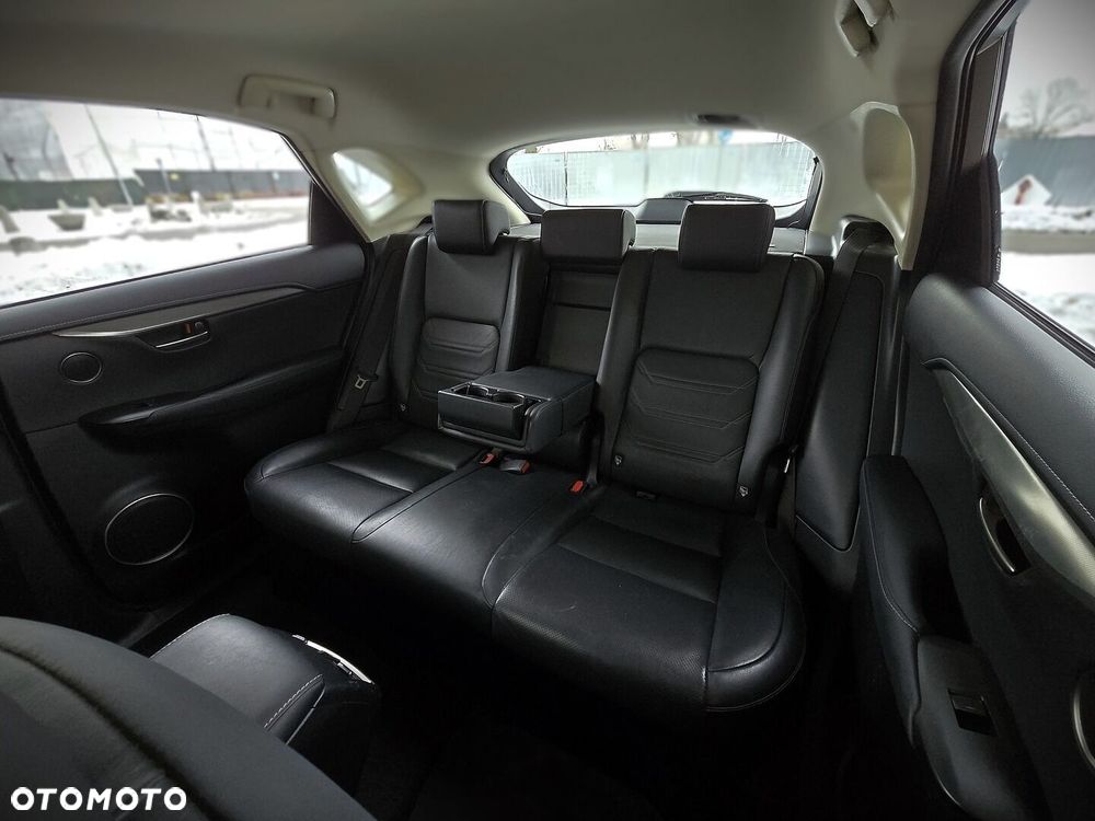 Lexus NX 200t Comfort AWD - 23