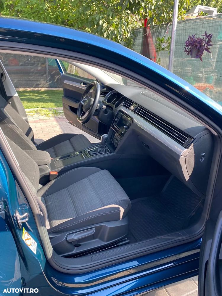 Volkswagen Passat Variant 2.0 TDI DSG Comfortline - 14