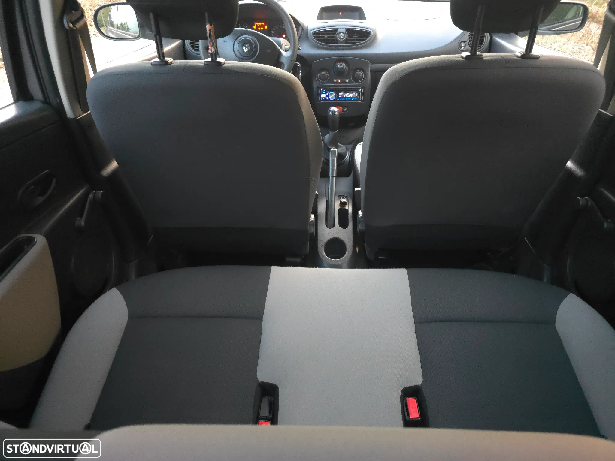 Renault Clio 1.5 dCi # - 16