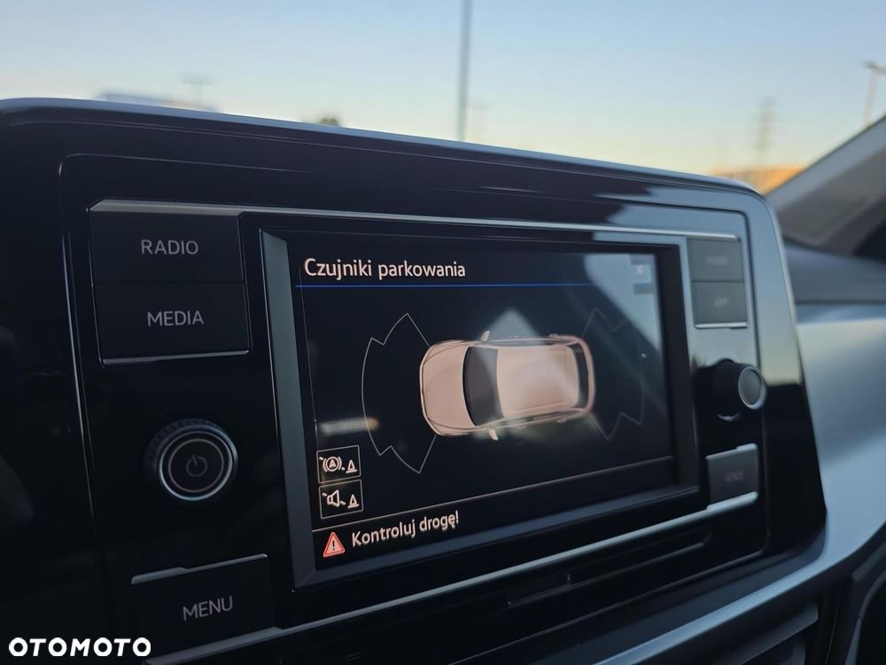 Volkswagen T-Roc 1.5 TSI Life Plus DSG - 24