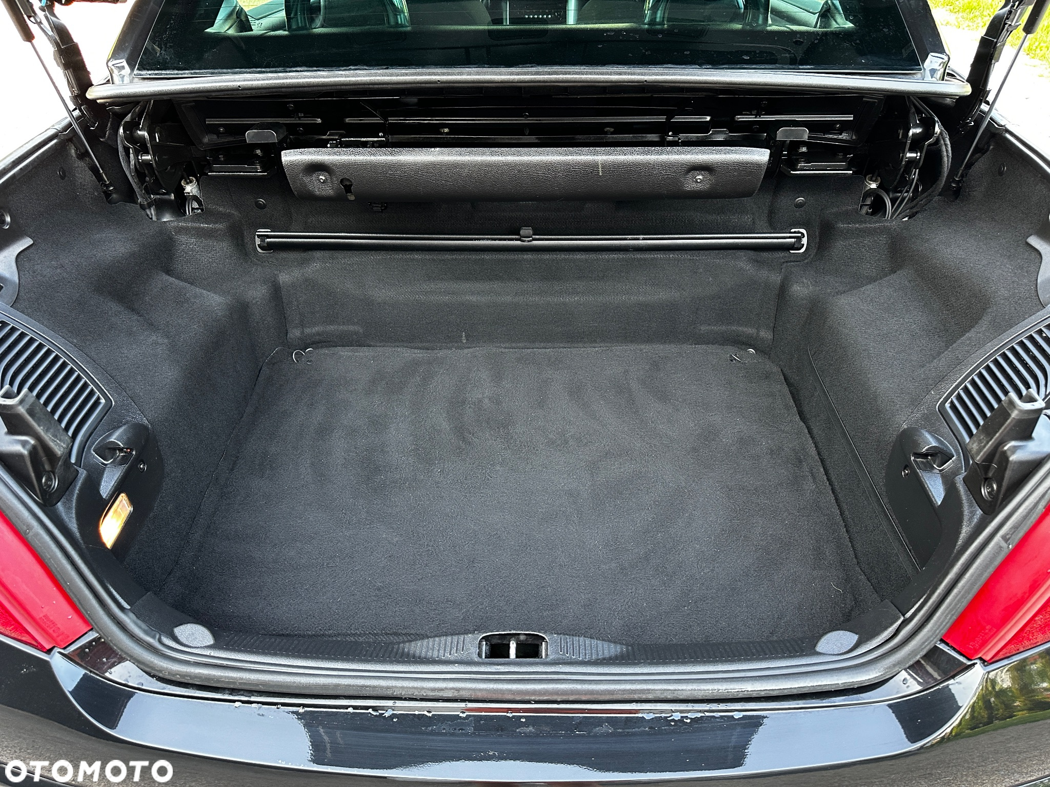 Peugeot 207 CC - 24