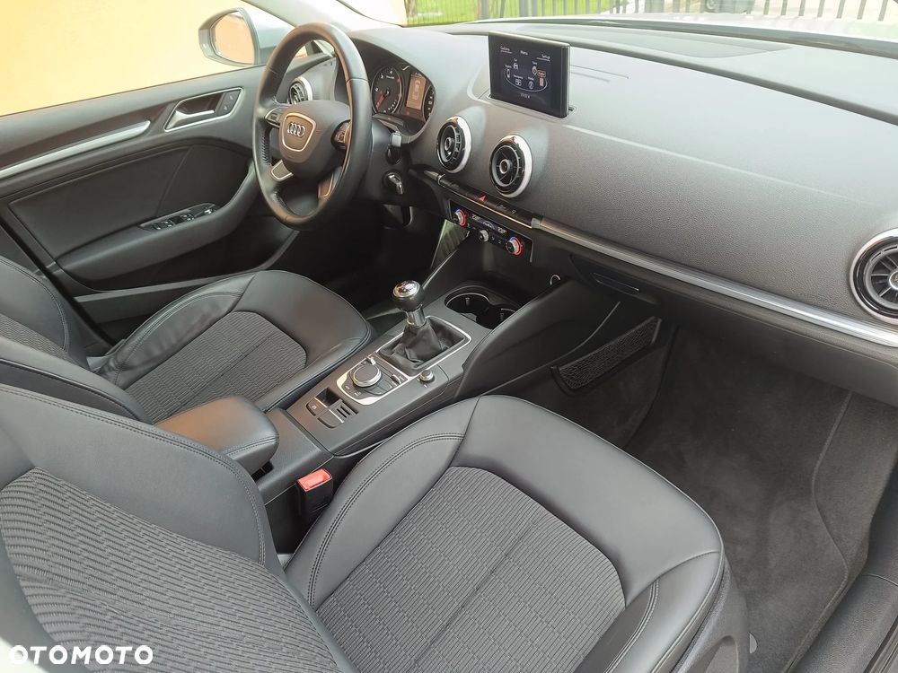 Audi A3 Limousine 1.6 TDI design - 23