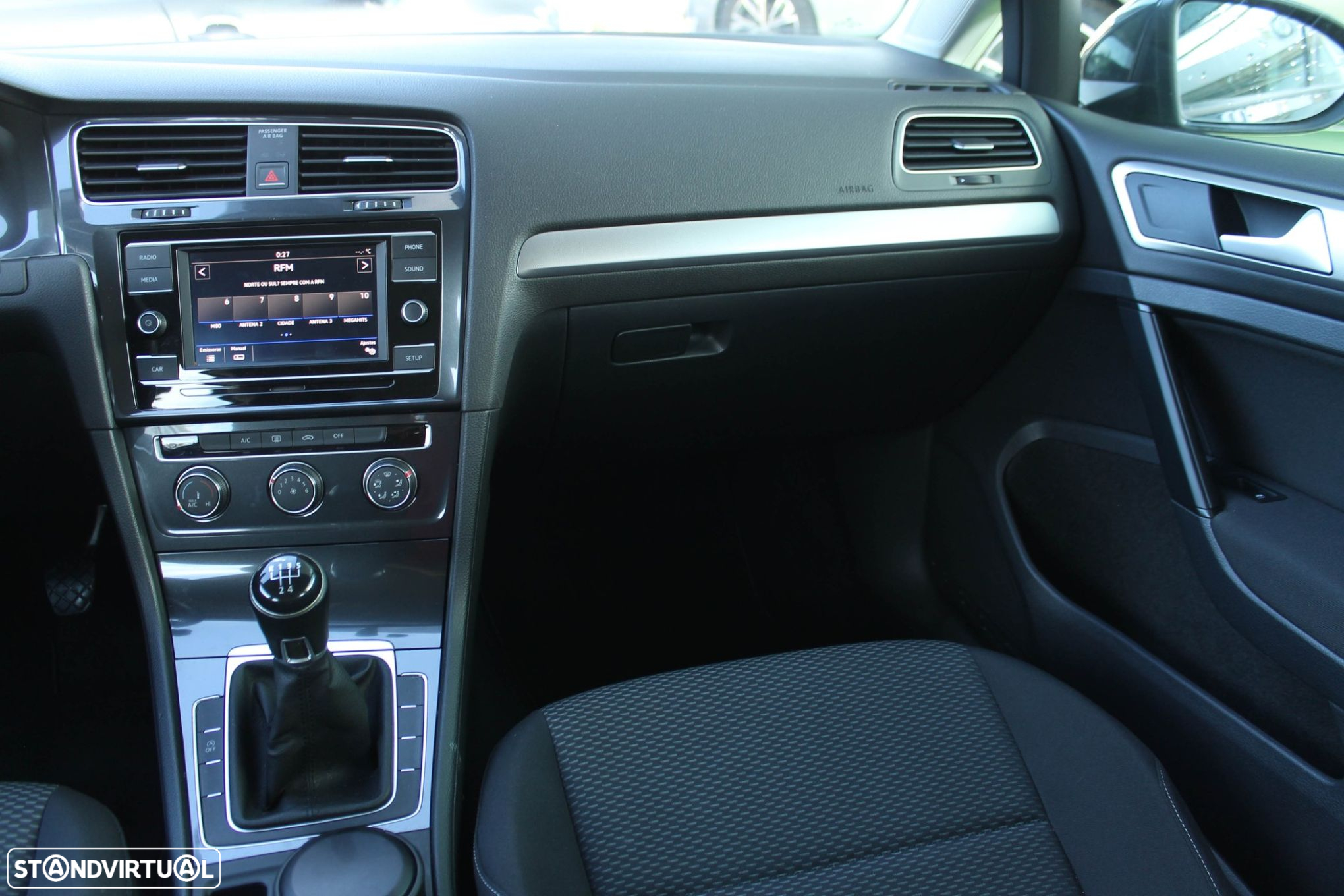 VW Golf - 34