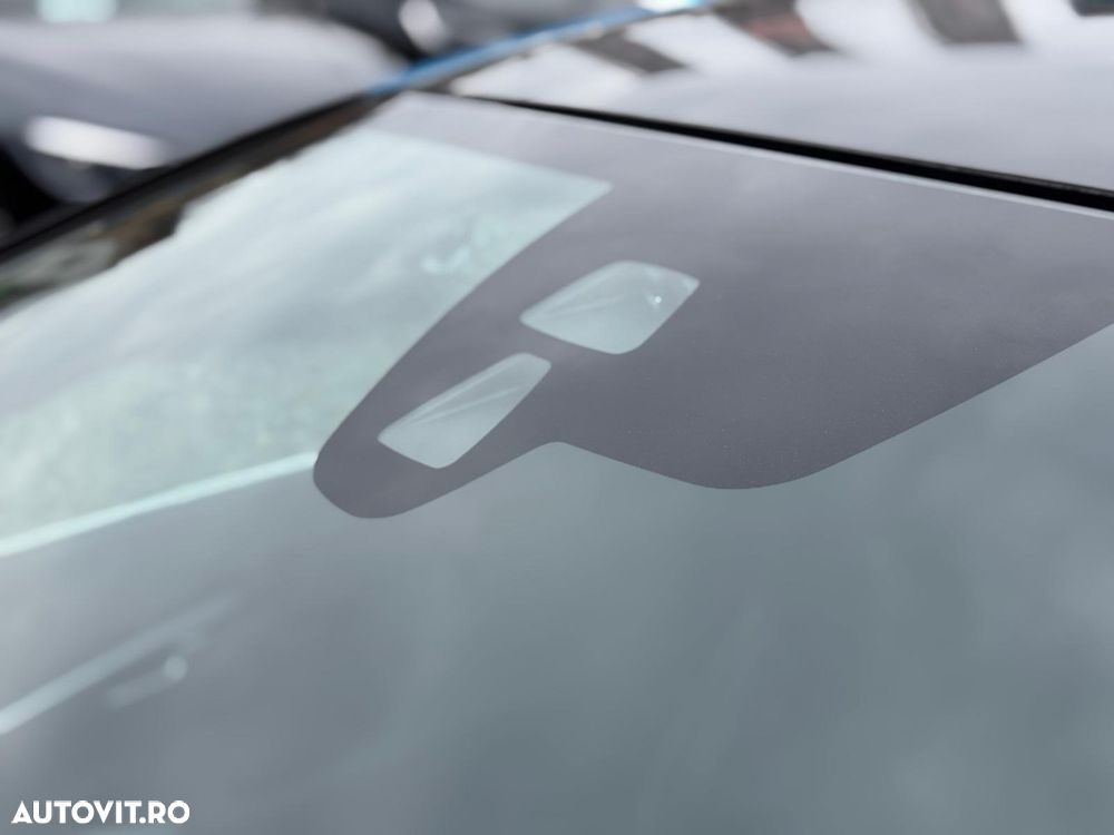 Volvo V40 D4 RDesign - 16