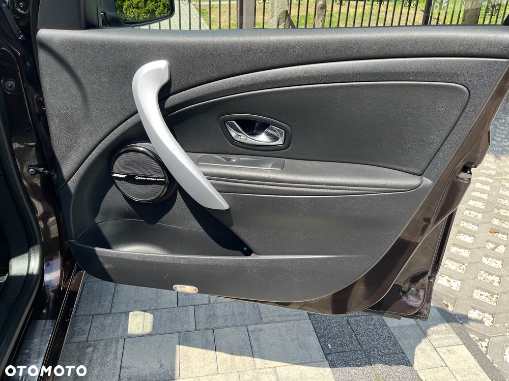 Renault Megane dCi 110 FAP EDC Bose Edition - 24
