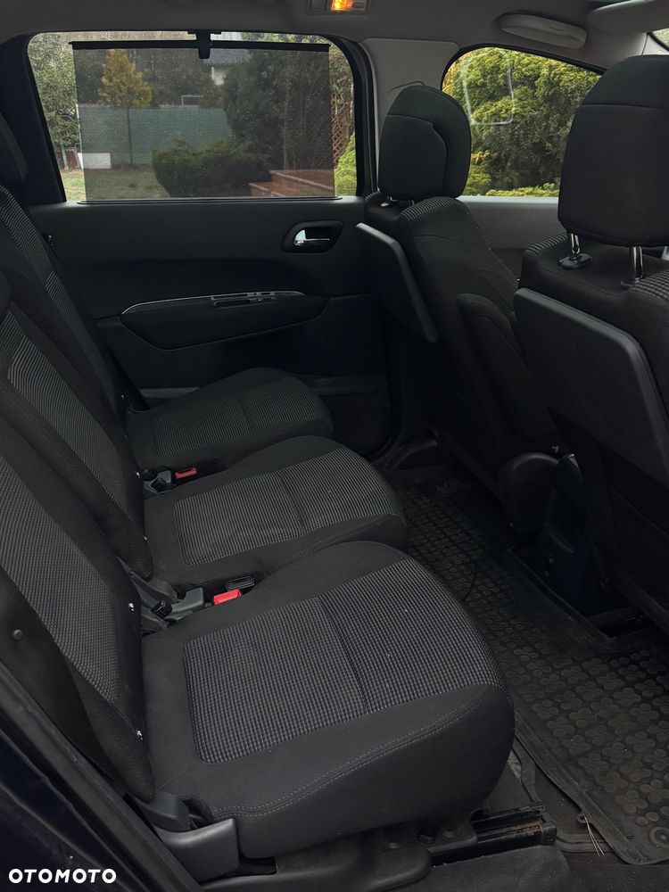 Peugeot 5008 1.6 Active 7os - 11