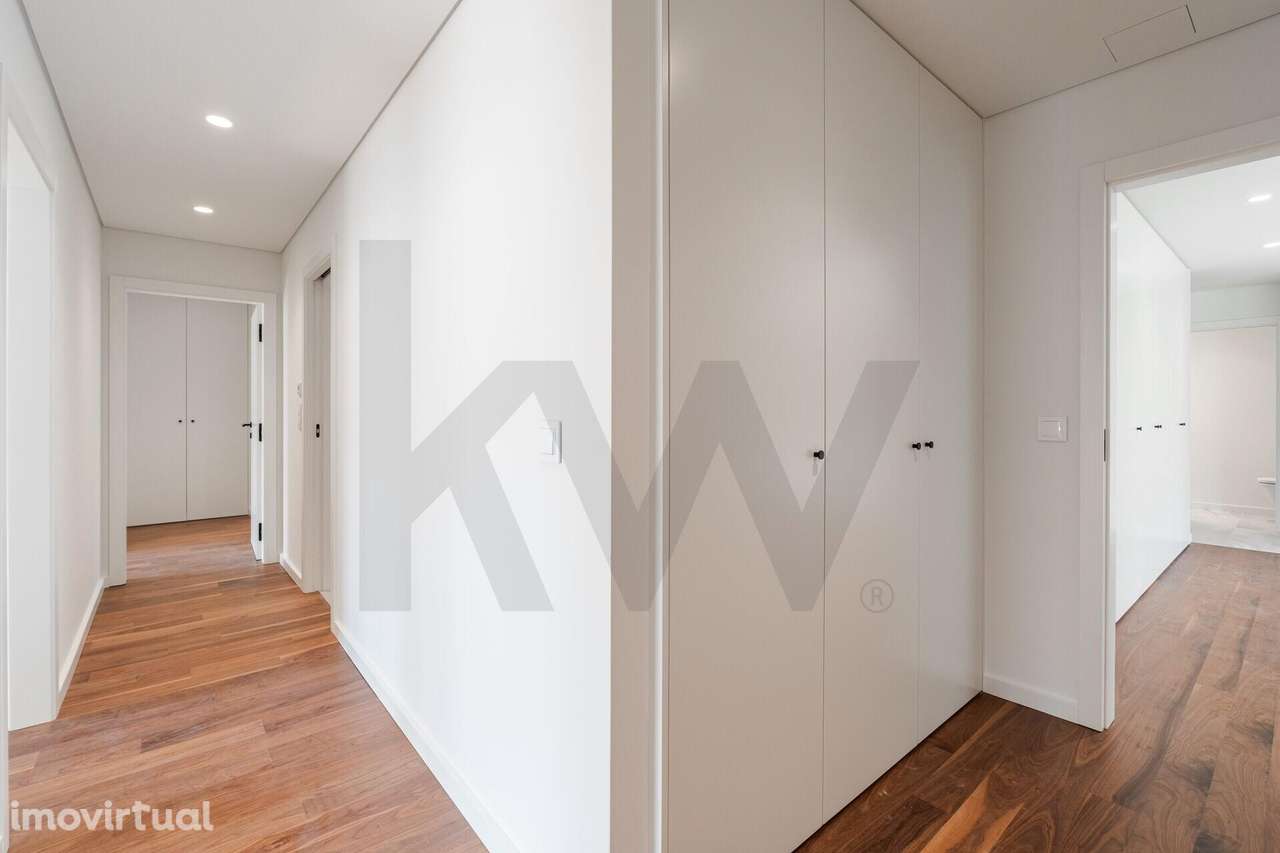 Apartamento T3 Novo na Avenida da República em V. N. Gaia - Grande imagem: 2/30