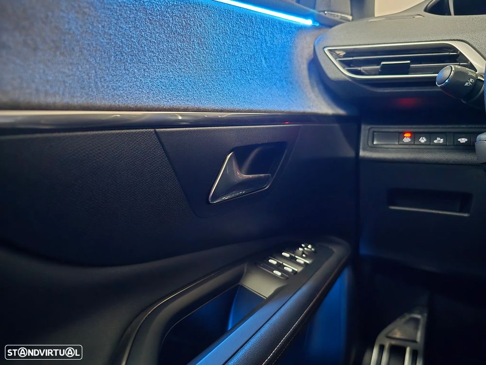 Peugeot 3008 1.2 PureTech GT Pack EAT8 - 46