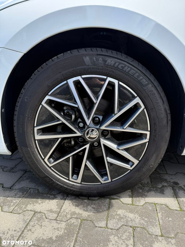 Skoda Octavia 1.5 TSI Selection - 32