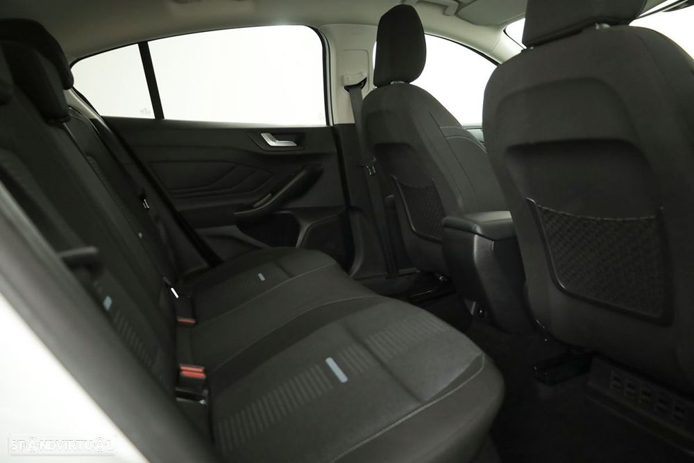 Ford Focus 1.0 EcoBoost MHEV Active - 22