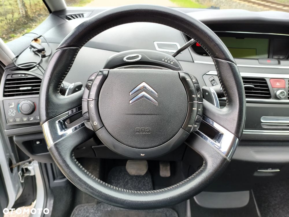 Citroën C4 Grand Picasso - 27