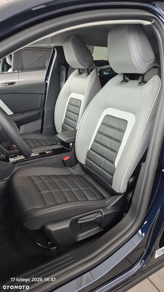 Citroën C4 1.2 mHEV Max eDCT6 - 10