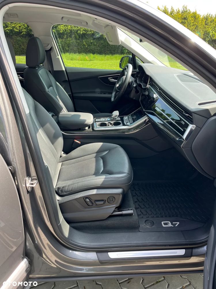 Audi Q7 3.0 TFSI Quattro Tiptronic - 7