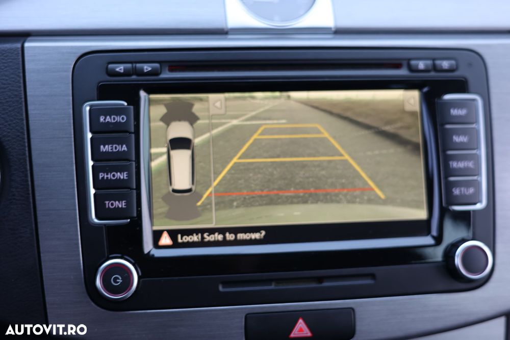 Volkswagen Passat Variant 2.0 TDI BlueMotion Technology Business Edition - 27