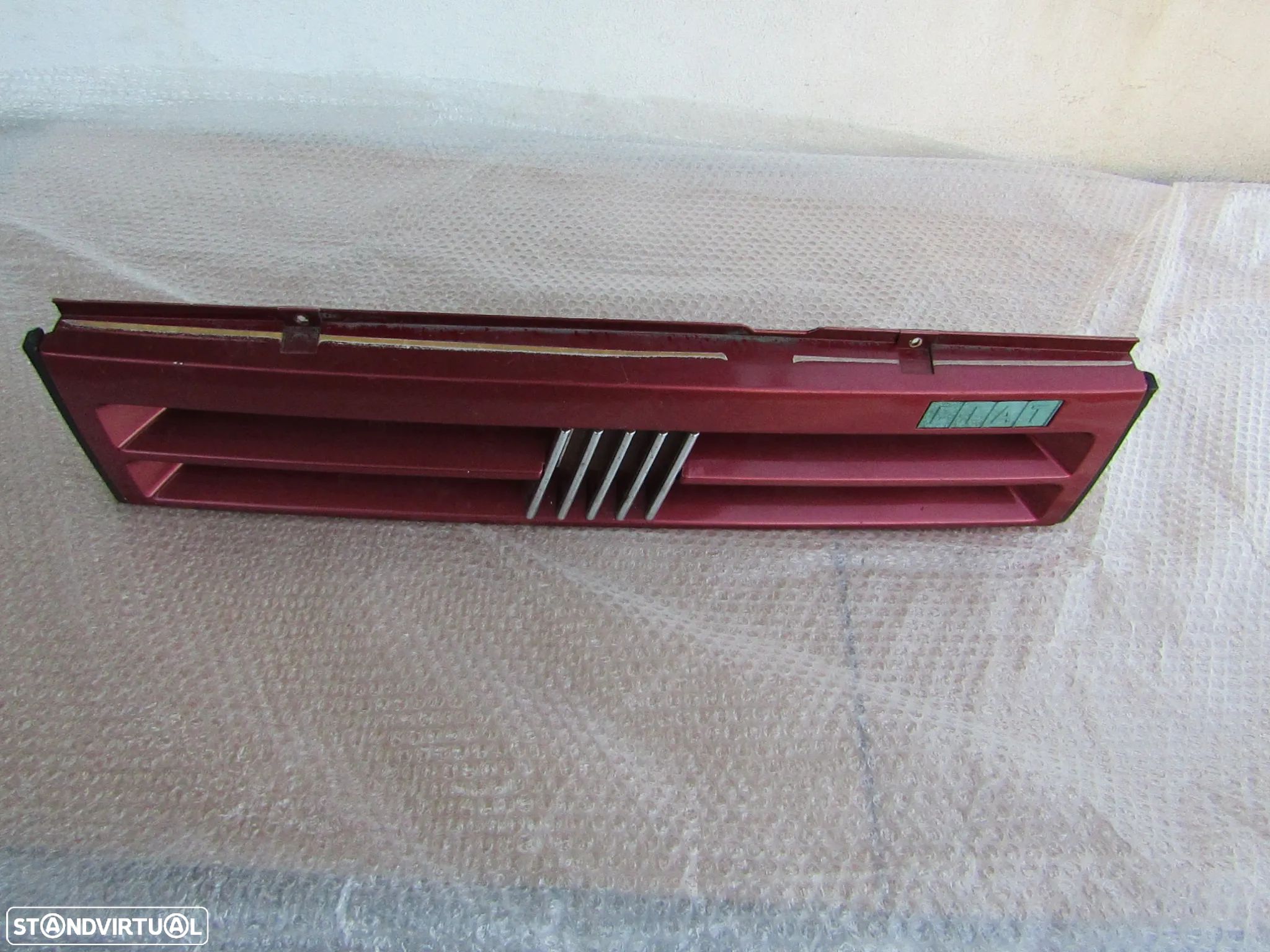Grelha central FIAT UNO ano 1992 Original - 1