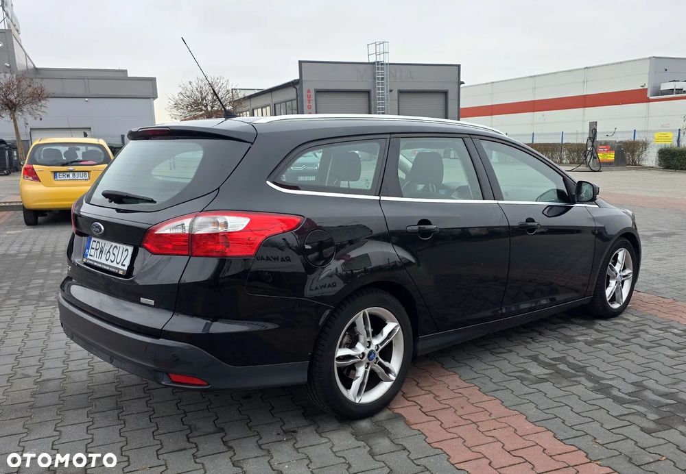 Ford Focus 1.6 TDCi ECOnetic 99g Start-Stopp-System SYNC Edition - 4