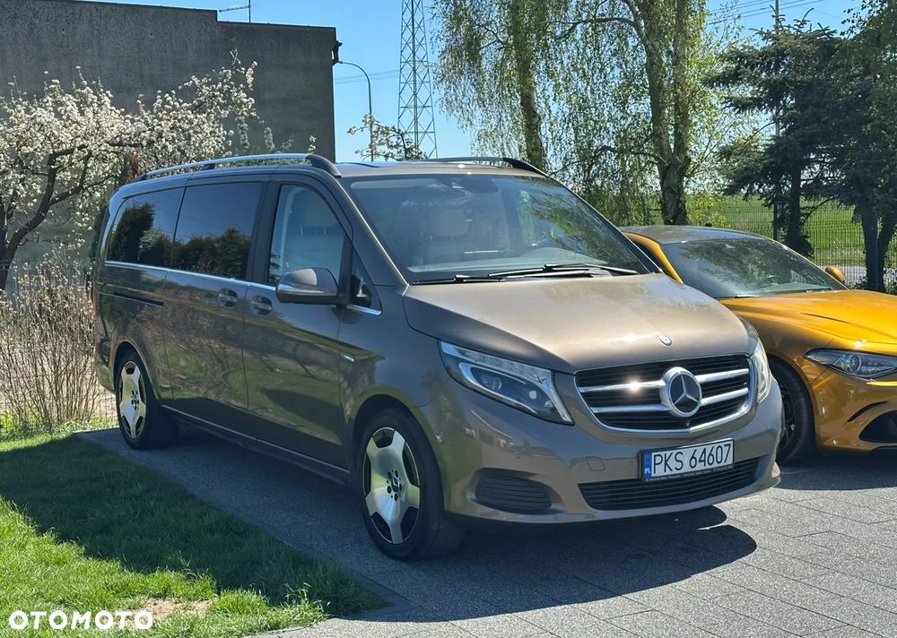 Mercedes-Benz V 250 2015 photo 2