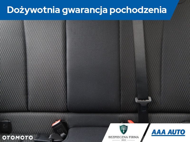 BMW Seria 1 - 12