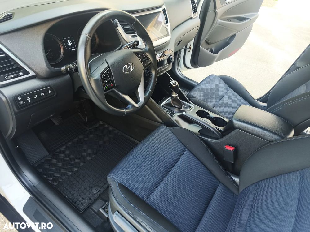 Hyundai Tucson - 14