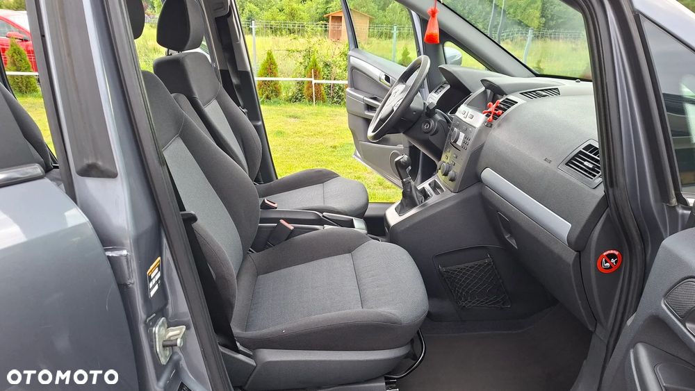 Opel Zafira 1.8 Enjoy - 8