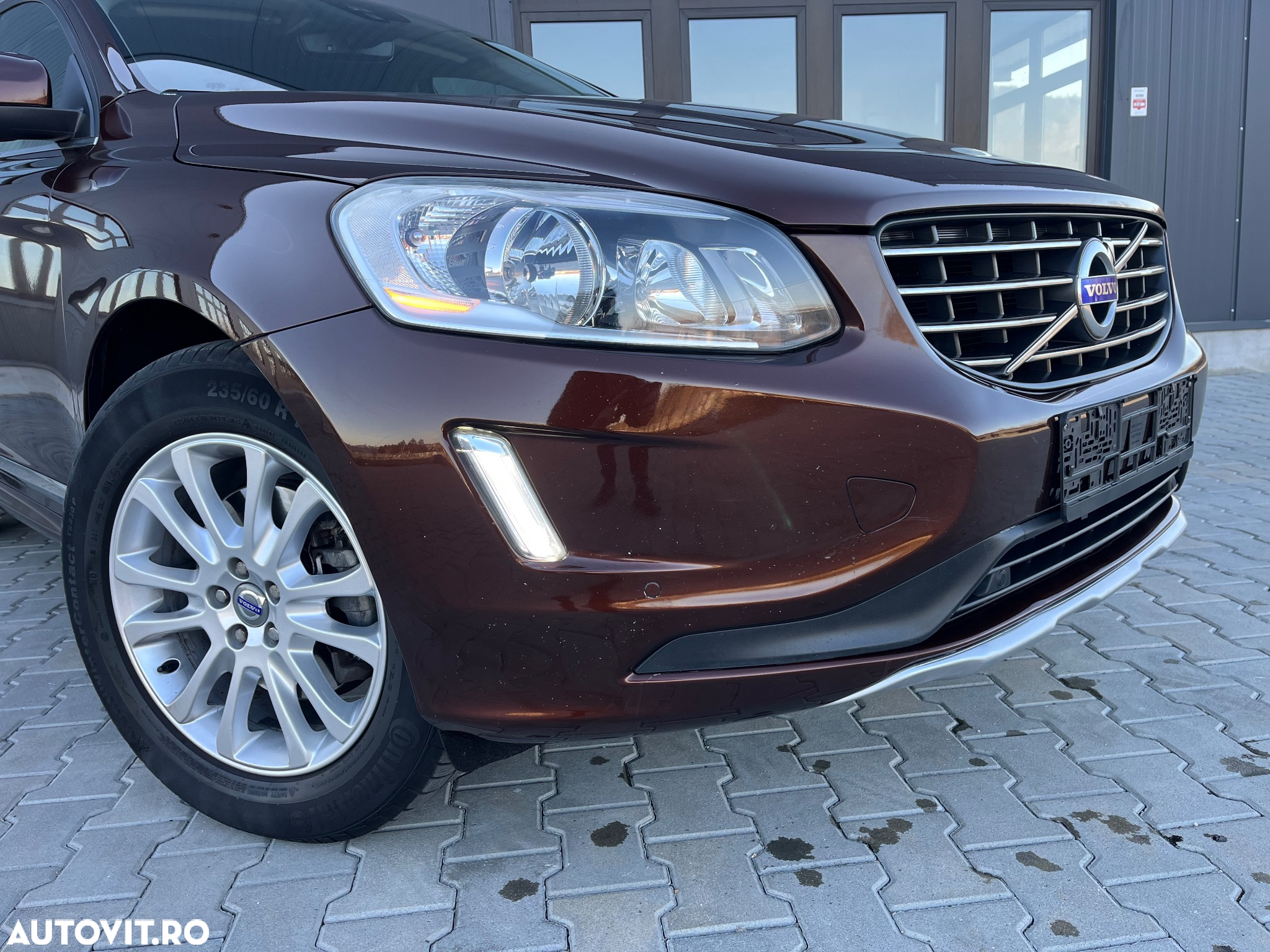 Volvo XC 60 D4 Geartronic Summum - 11