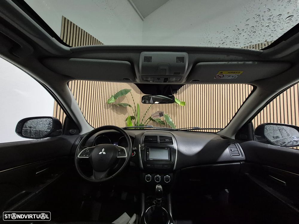 Mitsubishi ASX 1.8 DI-D Instyle - 22