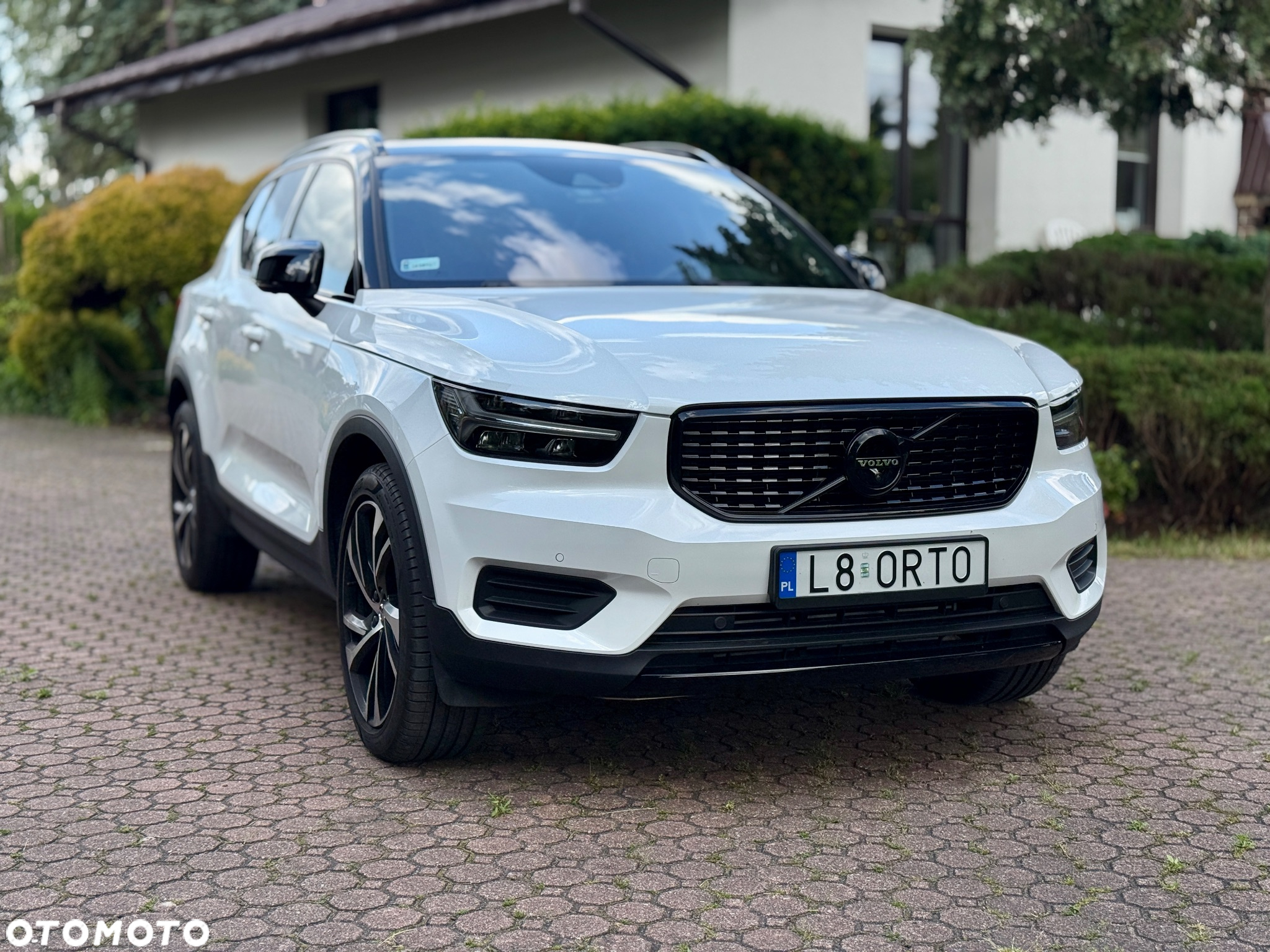 Volvo XC 40 T3 R-Design - 25
