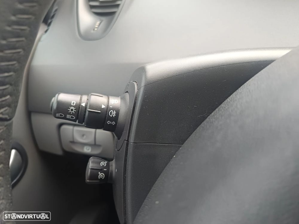 Renault Scénic 1.5 dCi Dynamique S - 27