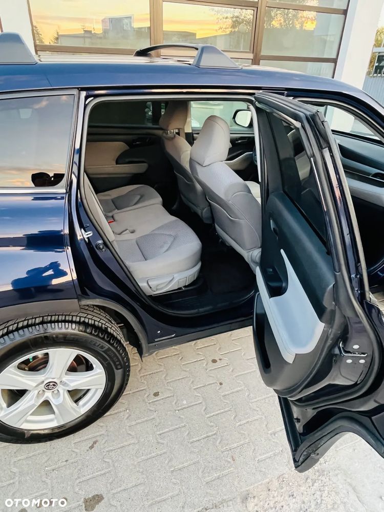 Toyota Highlander - 14
