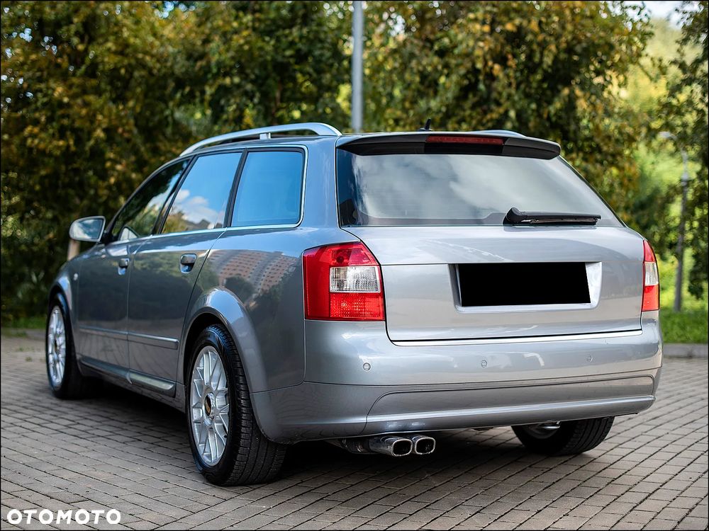 Audi A4 Avant - 14