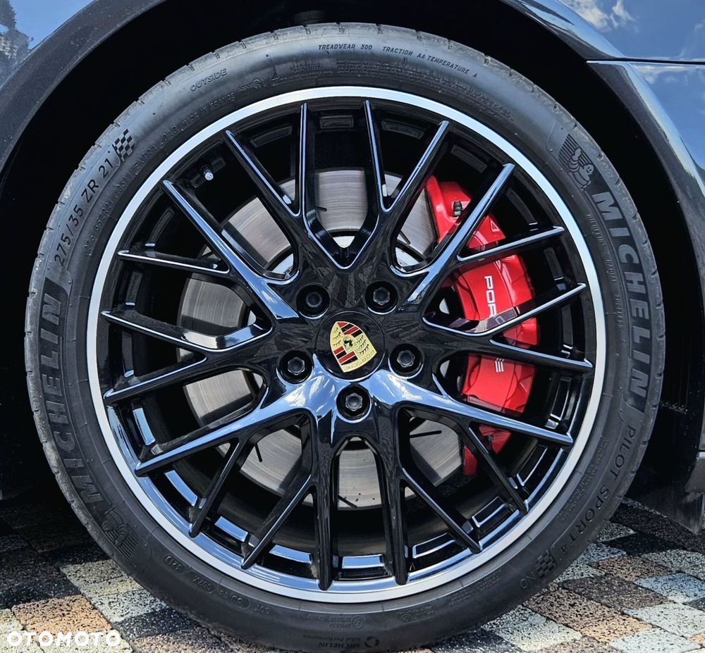 Porsche Panamera Turbo - 16