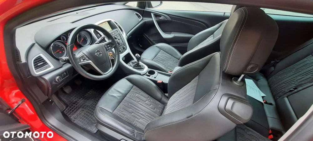 Opel Astra 1.6 T Sport - 29
