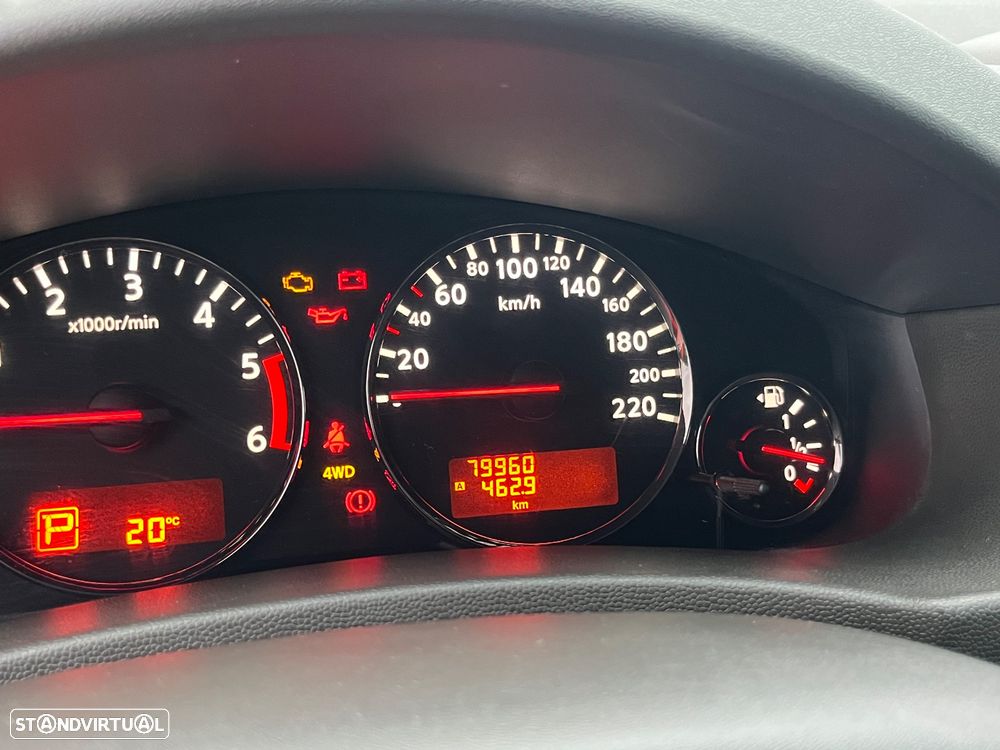 Nissan Navara 3.0 dCi V6 CD LE AT 4WD - 16