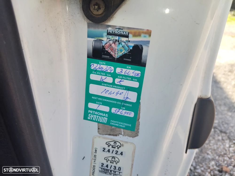 Peugeot 206 1.9 D - 11